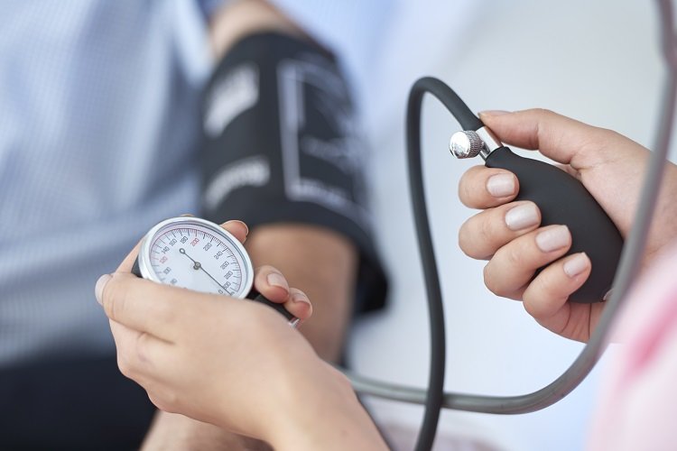 What you should know about new high blood pressure guidelines |  Edward-Elmhurst Health
