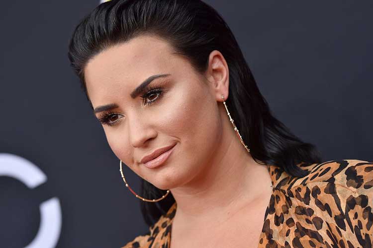 Lessons learned from Demi Lovato how to help someone with an opioid addiction Edward Elmhurst Health