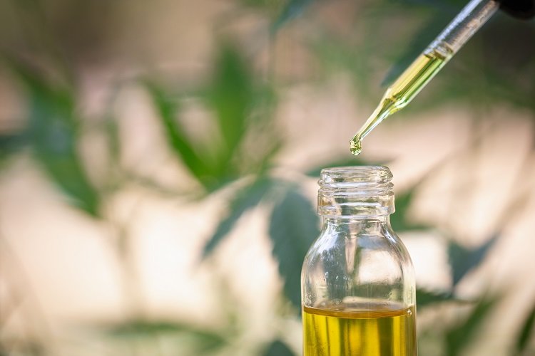 CBD oil: What is it and how does it work? | Edward-Elmhurst Health
