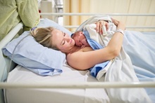 HDMomschildbirthrecoverycrop