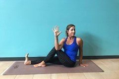 HDLifeyoga seatedtwist