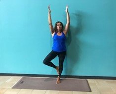 HDLifeyoga treepose2