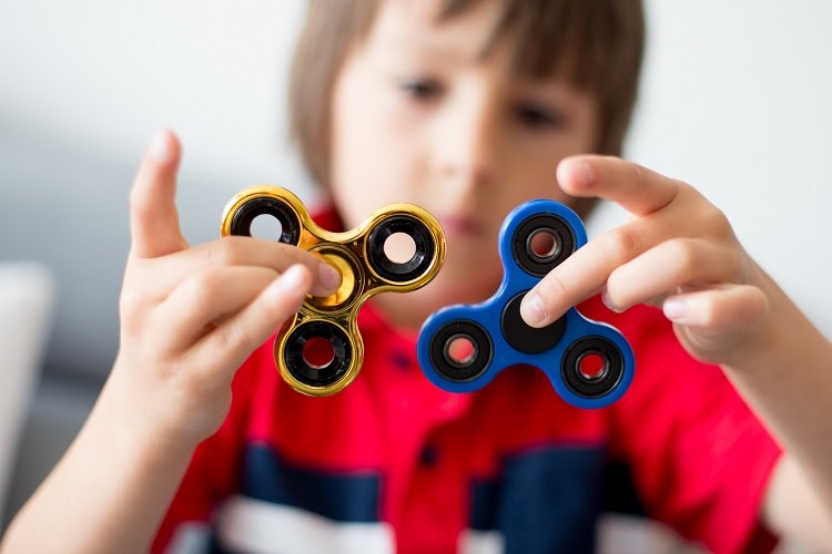 Spinners outlet for fidgeting